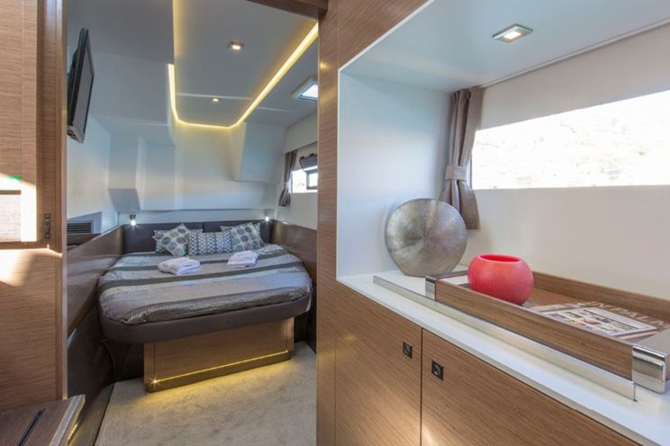 Charter Yacht Fountaine Pajot Motor Yacht 37 - 3 Cabins - 2020 - Ajaccio - Corsica - France