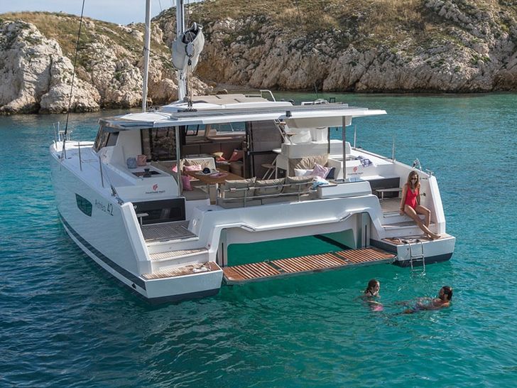 Fountaine Pajot Astrea 42 Aft Fountaine Pajot Astrea 42 Aft