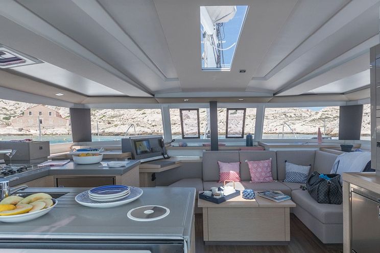Charter Yacht Fountaine Pajot Astrea 42 - 4 + 1 Cabins(4 Double 1 Single)- 2019 - Nassau - Exumas - Bahamas