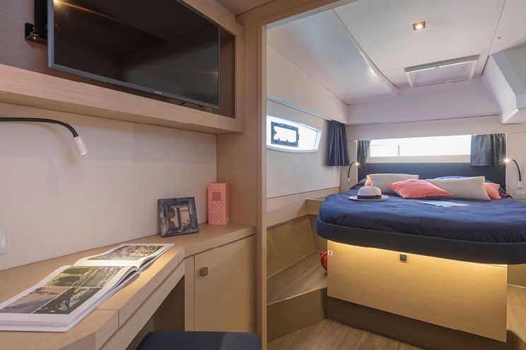 Charter Yacht Fountaine Pajot Astrea 42 - 4 + 1 Cabins(4 Double 1 Single)- 2019 - Nassau - Exumas - Bahamas
