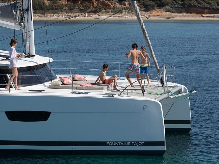 Fountaine Pajot Saona 47