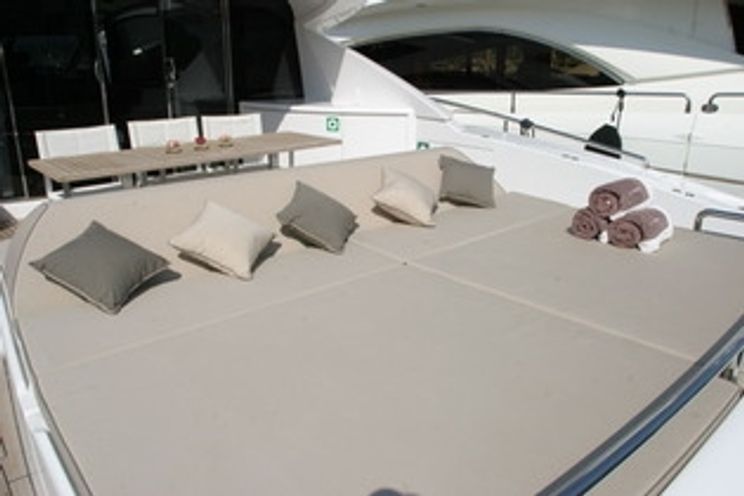 Charter Yacht FUNKY TOWN - Canados 90 - 4 Cabins - St Tropez - Cannes - Monaco