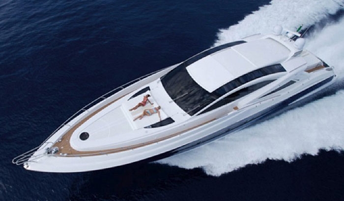 Charter Yacht FUNKY TOWN - Canados 90 - 4 Cabins - St Tropez - Cannes - Monaco