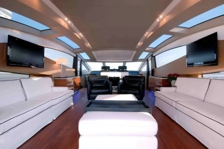 Charter Yacht FUNKY TOWN - Canados 90 - 4 Cabins - St Tropez - Cannes - Monaco