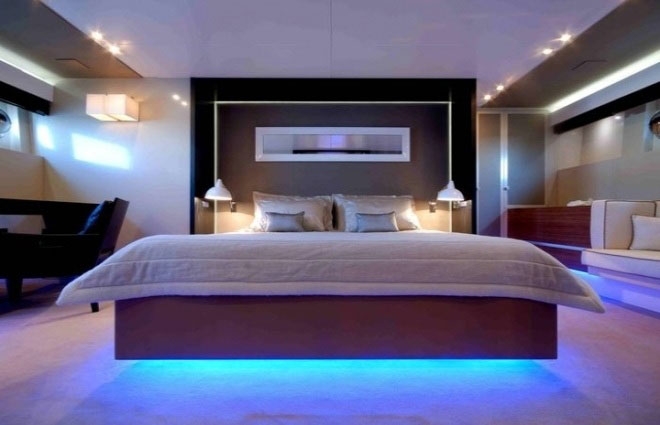 Charter Yacht FUNKY TOWN - Canados 90 - 4 Cabins - St Tropez - Cannes - Monaco