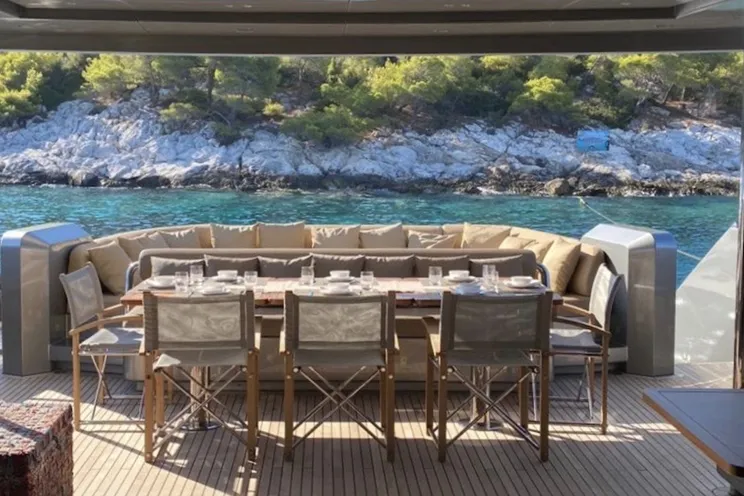 Charter Yacht FUNKY CHOICE - Logos Marine 35m - 5 Cabins - Mykonos - Athens - Santorini