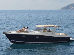 Gagliotta 37 - Day Charter Yacht - Amalfi - Capri - Naples - Sorrento Gagliotta 37 - Day Charter Yacht - Amalfi - Capri - Naples - Sorrento