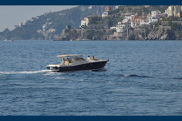 Charter Yacht Gagliotta 37 - Day Charter Yacht - Amalfi - Capri - Naples - Sorrento
