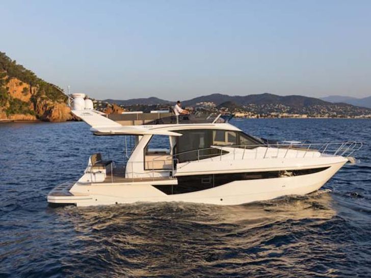 Galeon 460 Flybridge - Sailing Galeon 460 Flybridge - Sailing
