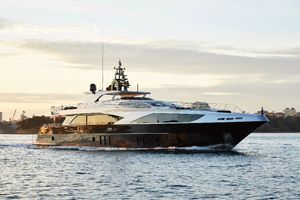 GHOST II - Gulf Craft 37m - 5 Cabins - Sydney - Whitsundays GHOST II - Gulf Craft 37m - 5 Cabins - Sydney - Whitsundays