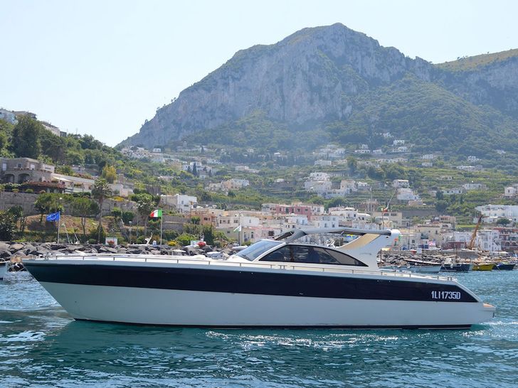 Santorini 48 - At Anchor