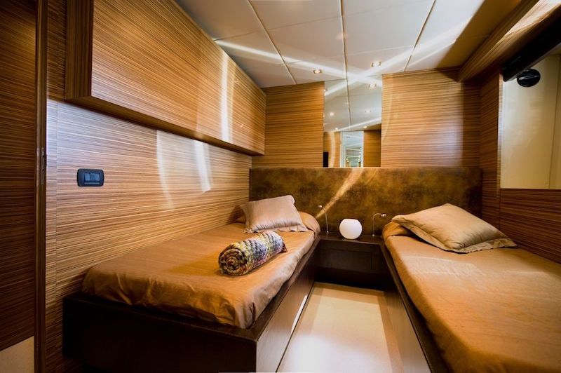 Twin Cabin