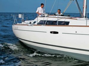 Oceanis 34 - 3 Cabins - 2012 Oceanis 34 - 3 Cabins - 2012