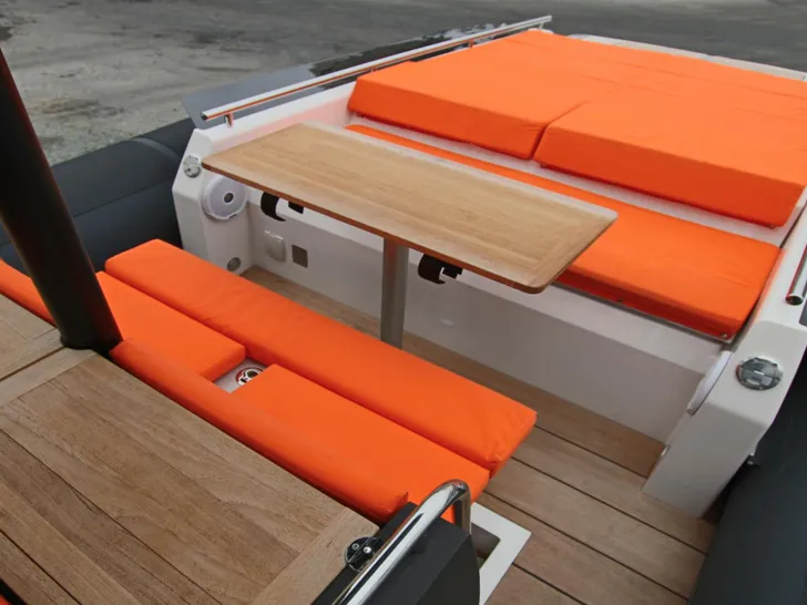 Goldfish 38 Super Sport Seating Goldfish 38 Super Sport Seating