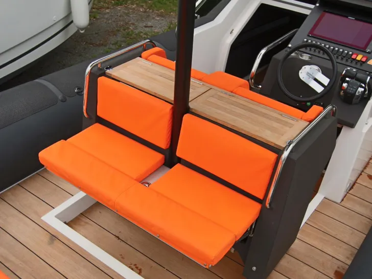 Goldfish 38 Super Sport Seating Goldfish 38 Super Sport Seating