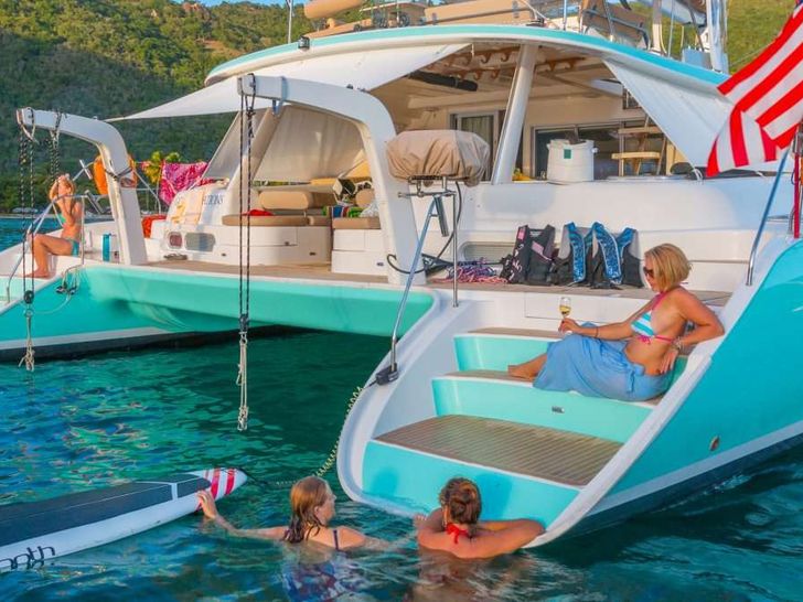 GOOD VIBRATIONS - Lagoon 620 GOOD VIBRATIONS - Lagoon 620