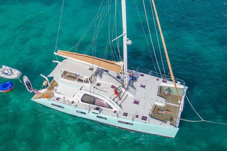 Charter Yacht GOOD VIBRATIONS - Lagoon 620 - 4 Cabins - Tortola - St Thomas - St John - Virgin Gorda - Anegada