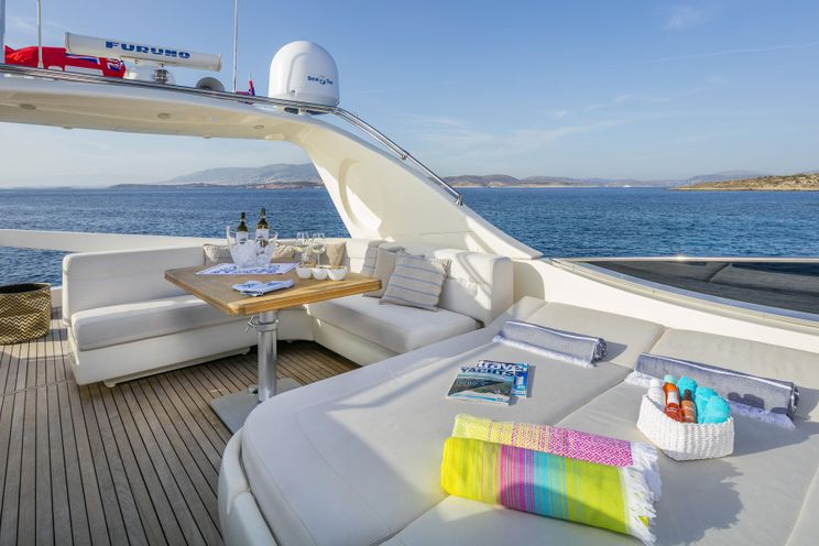 Charter Yacht GORGEOUS - Canados 23 m - 4 Cabins - Mykonos - Lefkas - Kos - Athens