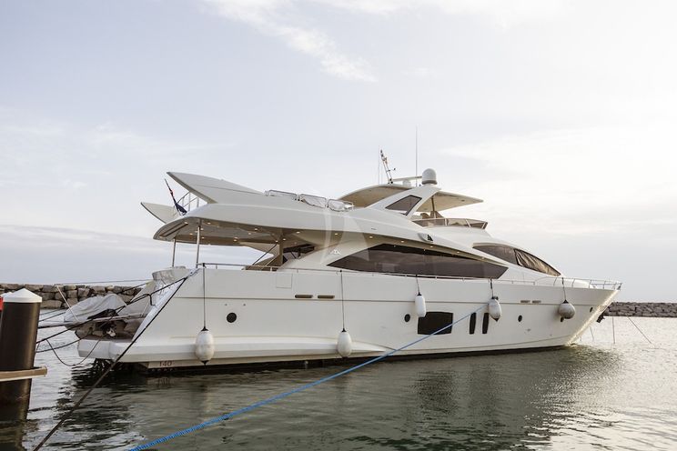 Charter Yacht GRACE - Astondia 94 - 4 Cabins - Cannes - Golfe Juan - Monaco - Antibes - St Tropez