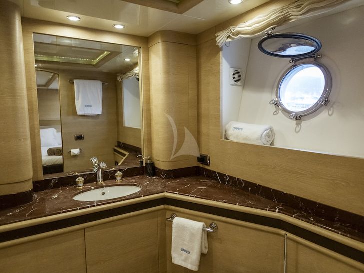 GRACE - Guest ensuite GRACE - Guest ensuite
