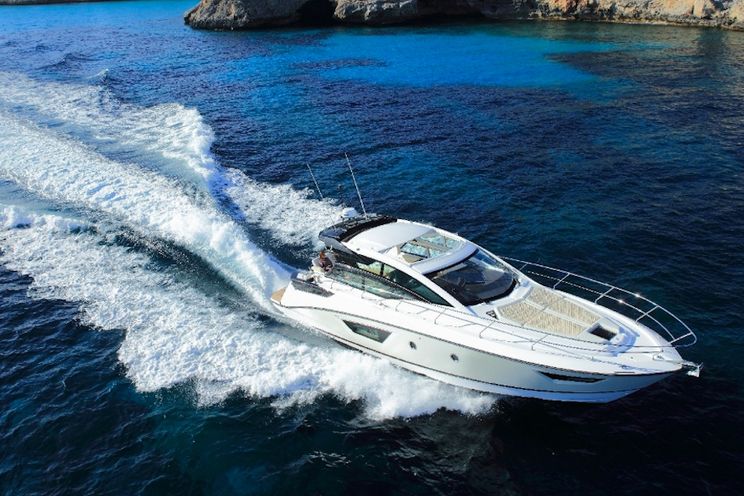 Charter Yacht Gran Turismo 46 - Antibes - Cannes - Monaco - St Tropez