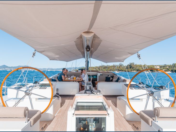Luxury Crewed Sailing Yacht GRAND BLEU VINTAGE - CNB 95 - 4 Cabins - Palma  - Ibiza - Monaco - Porto Cervo Photos and Images - Boatbookings