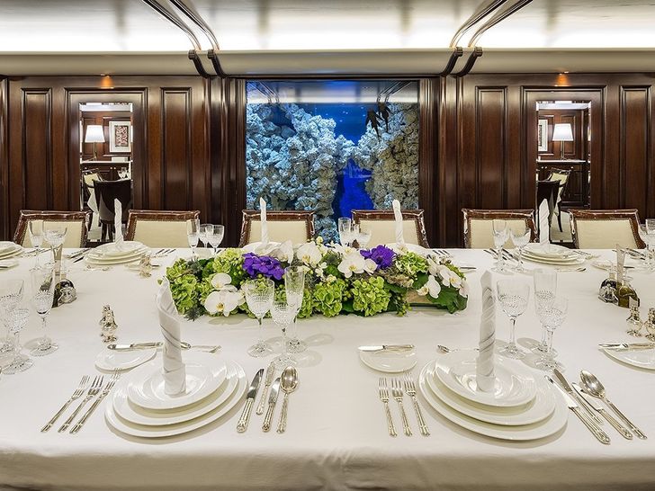GRAND OCEAN Blohm&Voss 80m Formal Dining