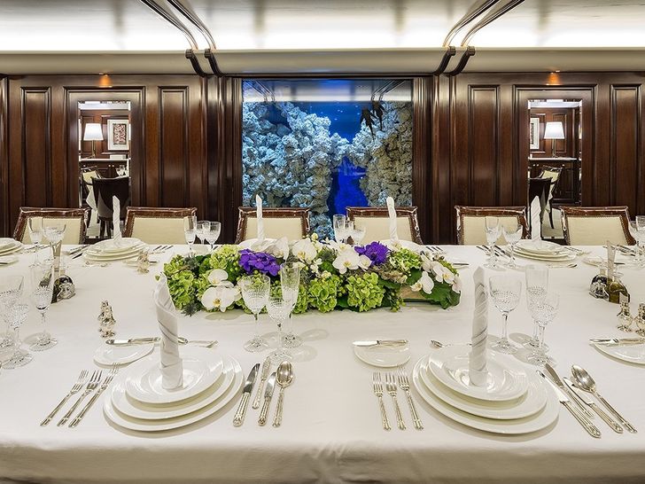GRAND OCEAN Blohm&Voss 80m Formal Dining GRAND OCEAN Blohm&Voss 80m Formal Dining
