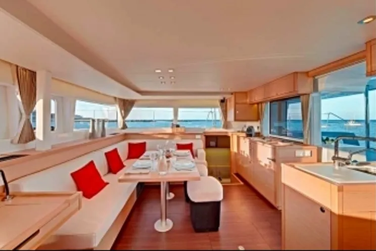 Charter Yacht Lagoon 450 - 6 Cabins - Tortola - BVI