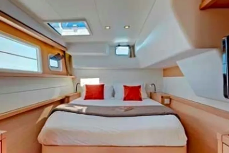 Charter Yacht Lagoon 450 - 6 Cabins - Tortola - BVI