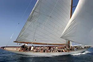 HALLOWEEN - Bermudan Cutter - 2 Cabins - French Riviera - Italian Riviera - Sardinia - Corsica - Barcelona - Majorca - Mahon - Monaco HALLOWEEN - Bermudan Cutter - 2 Cabins - French Riviera - Italian Riviera - Sardinia - Corsica - Barcelona - Majorca - Mahon - Monaco