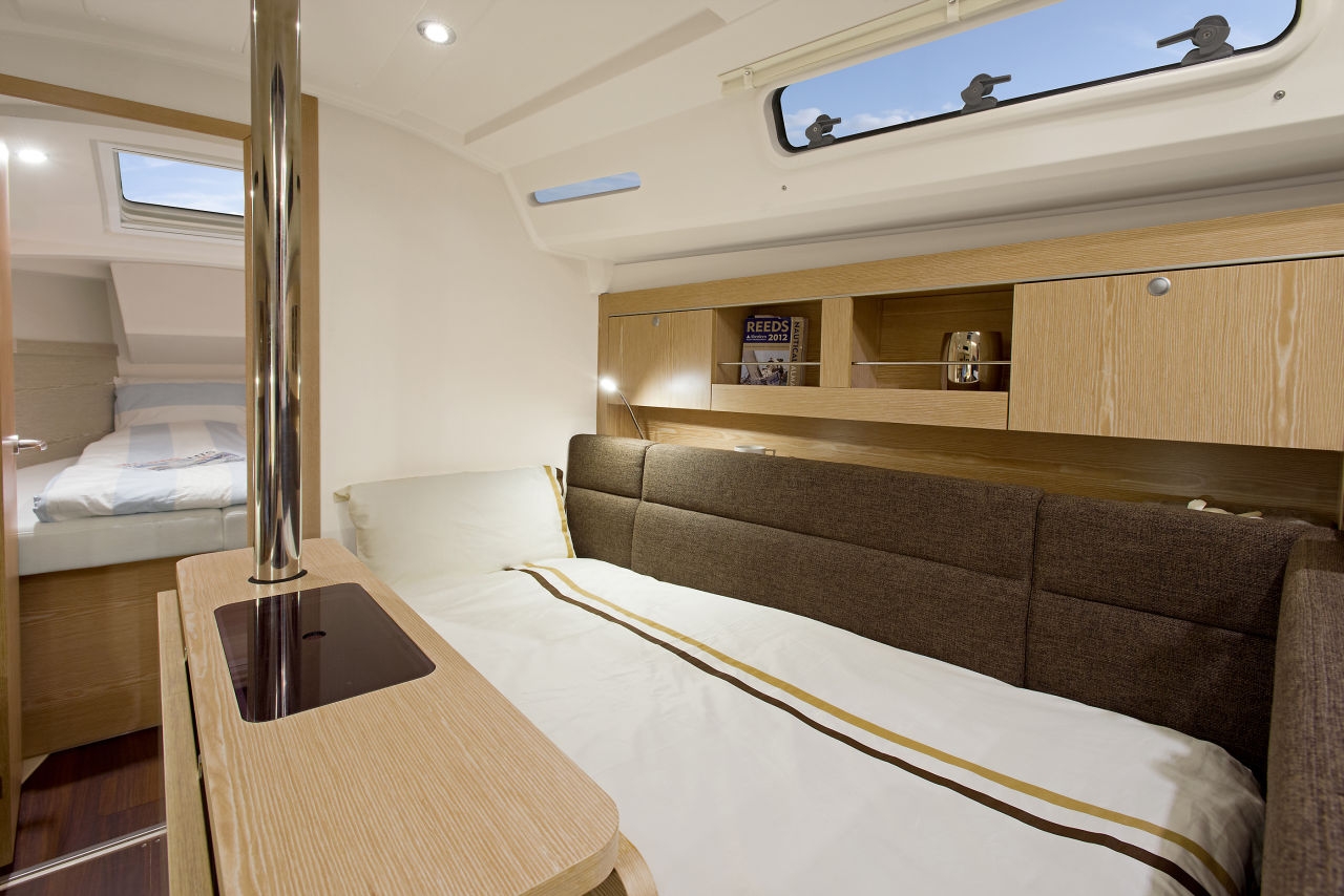 Charter Yacht Hanse 345 - 3 Cabins - Palma - Mallorca