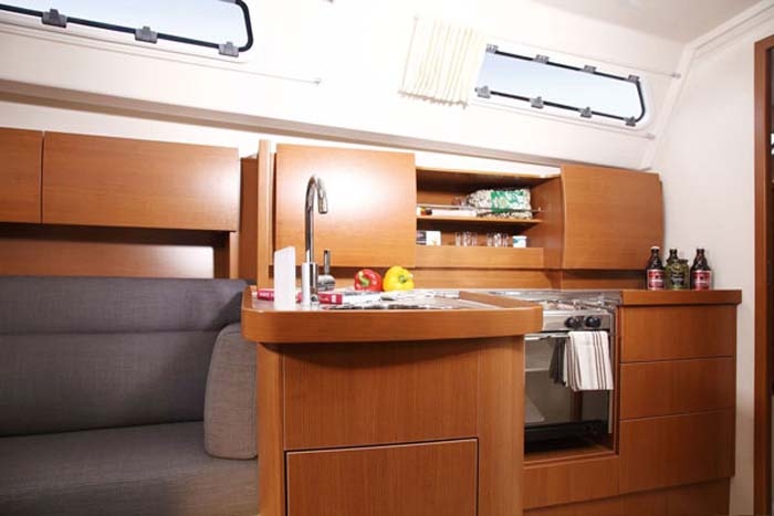 Charter Yacht Hanse 355 - 3 Cabins - Ajaccio - Marseille