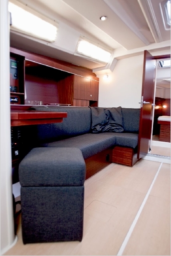 Charter Yacht Hanse 445 - 3 Cabins - Palma