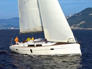 Hanse 445 - 3 Cabins - Ajaccio - Marseille - Corsica Hanse 445 - 3 Cabins - Ajaccio - Marseille - Corsica