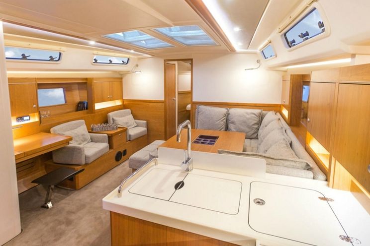 Charter Yacht Hanse 455 - 4 Cabins - Athens