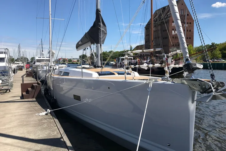Charter Yacht Hanse 458 - 3 Cabins(3 doubles)- 2018- Port Hamble - Solent- Southampton- Isle of Wight