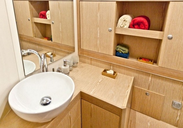 Charter Yacht Hanse 575 - 5 Cabins - Split