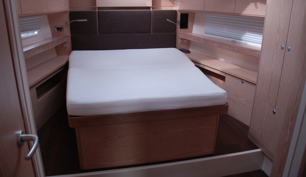 Charter Yacht Hanse 575 - 5 Cabins - Split