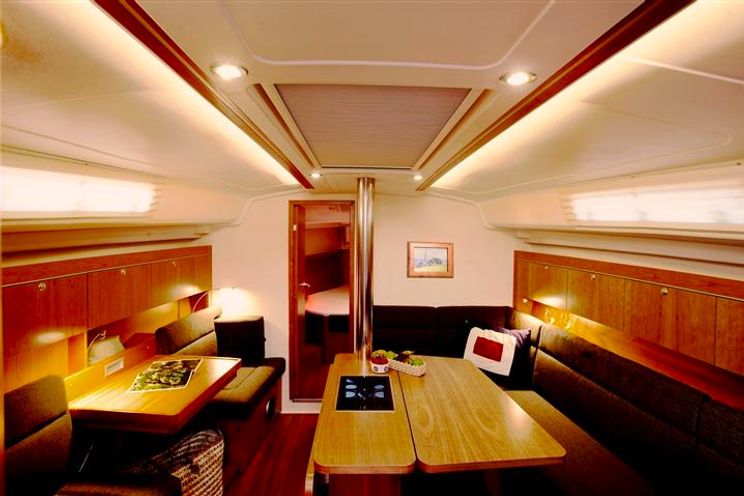 Charter Yacht Hanse 415 - 3 Cabins - Kastela - Croatia