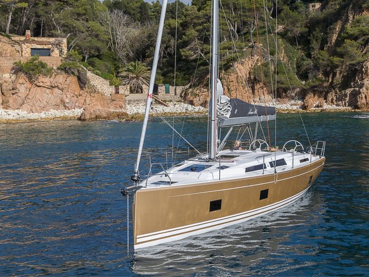 Hanse 418