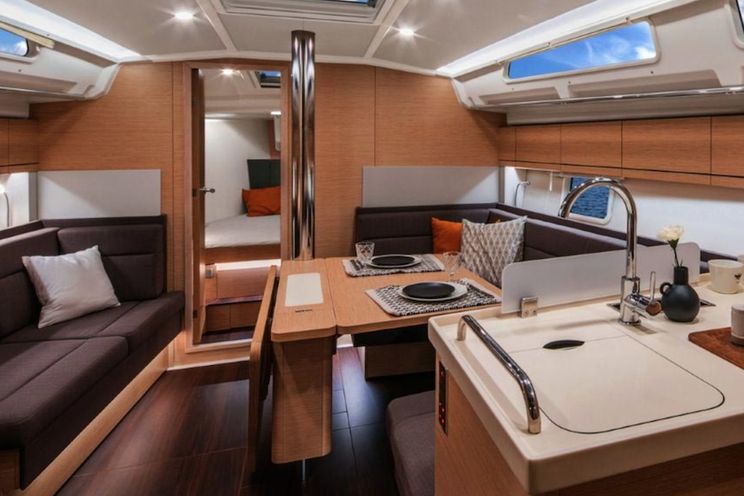 Charter Yacht Hanse 418 - 3 Cabins - Marina Kornati - Croatia