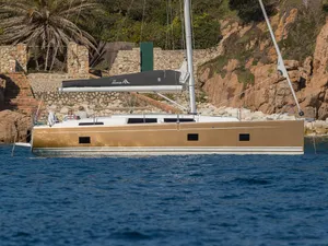 Hanse 418 - 3 cabins(3 double)- 2018 - Split - Trogir Hanse 418 - 3 cabins(3 double)- 2018 - Split - Trogir