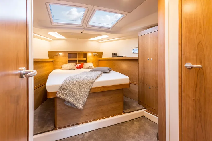 Charter Yacht Hanse 455 - 4 cabins(4 double)- 2018 - Kos - Mykonos - Athens