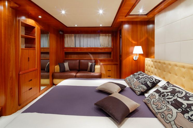 Charter Yacht HAPPY FEET - Alalunga 78 - 4 Cabins - Amalfi Coast - Sorrento - Capri - Positano
