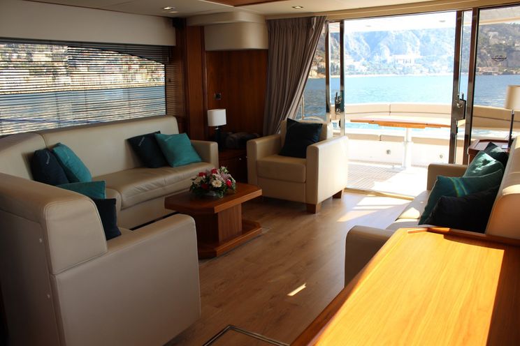 Charter Yacht HAYAT - Sunseeker 22m - 4 Cabins - French Riviera - Nice - Cannes - Monaco - Corsica - Sardinia