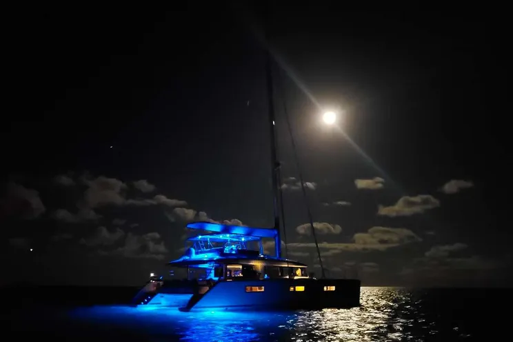 Charter Yacht HEAVENLY - Lagoon 620 - Tortola - St Thomas - Virgin Islands