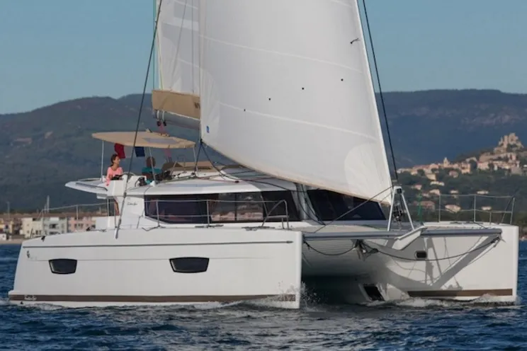 Charter Yacht Fountaine Pajot Helia 44 - 4 + 2 Cabins - Tortola - British Virgin Islands
