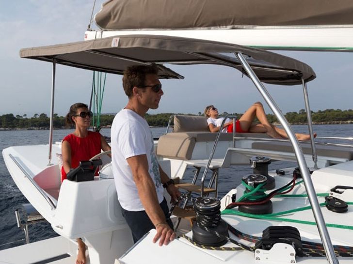 Helia 44 - Cockpit Helia 44 - Cockpit