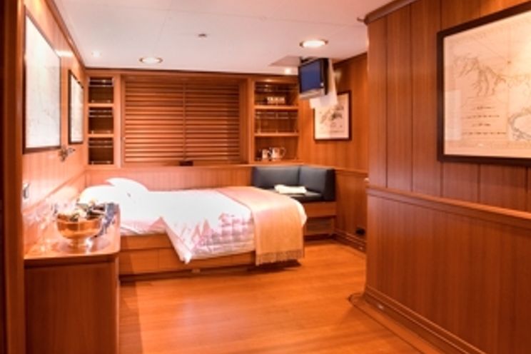 Charter Yacht HERITAGE - Perini Navi 149 - 4 Cabins - La Spezia - Italian Riviera - Portofino - Genoa